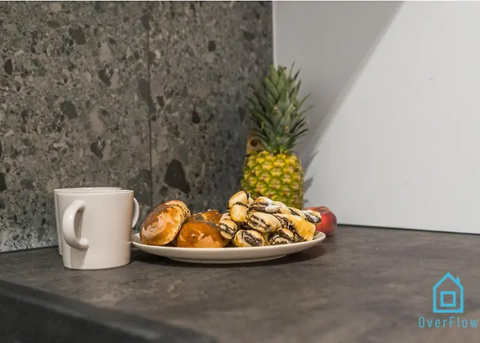 Cuddle - Cozy And Peaceful Place, 12 Minutes From Old Town & Seaside Δωμάτια σε οικογενειακή κατοικία